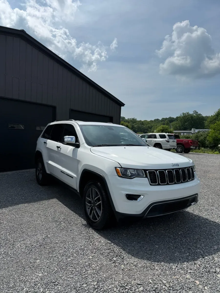 More photos of 2019 Jeep Grand Cherokee Limited 4x4 at Number One Auto Sales, WV