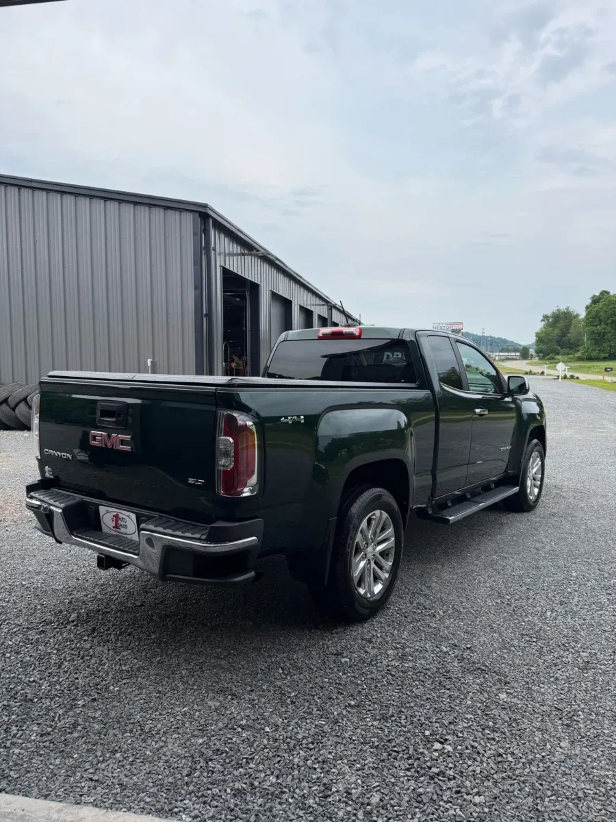 More photos of 2015 GMC Canyon SLT EXTENDED CAB 4X4 at Number One Auto Sales, WV