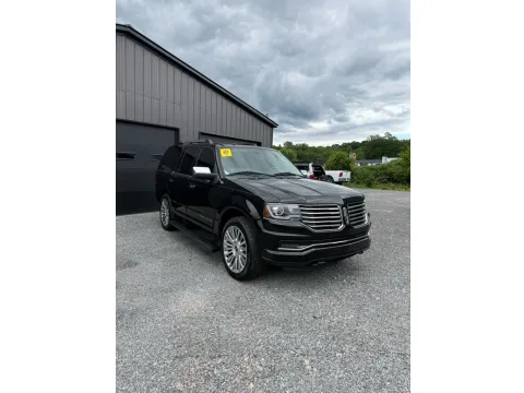 Another view of 2017 Lincoln Navigator Reserve 4X4 for sale in Buckhannon, WV at Number One Auto Sales