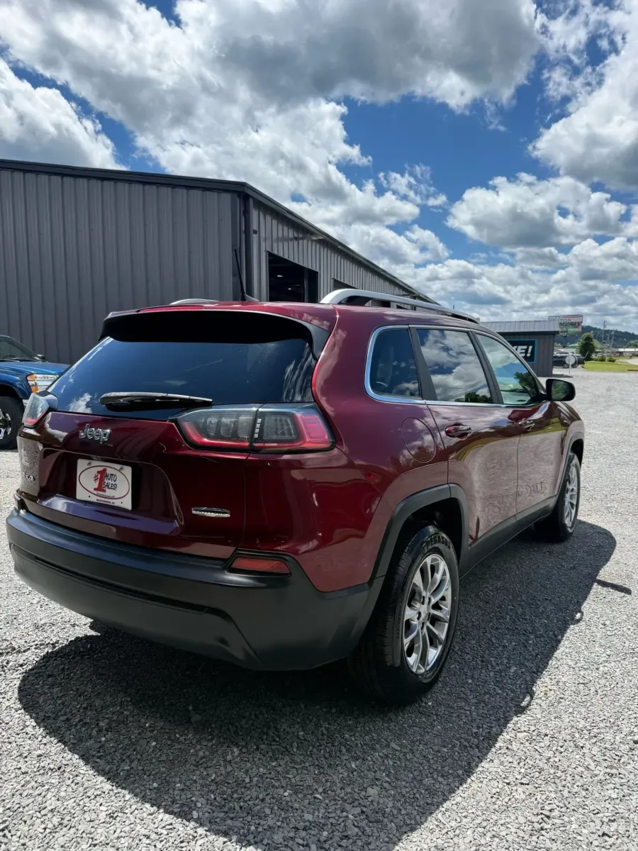 More photos of 2019 Jeep Cherokee Latitude Plus 4x4 at Number One Auto Sales, WV