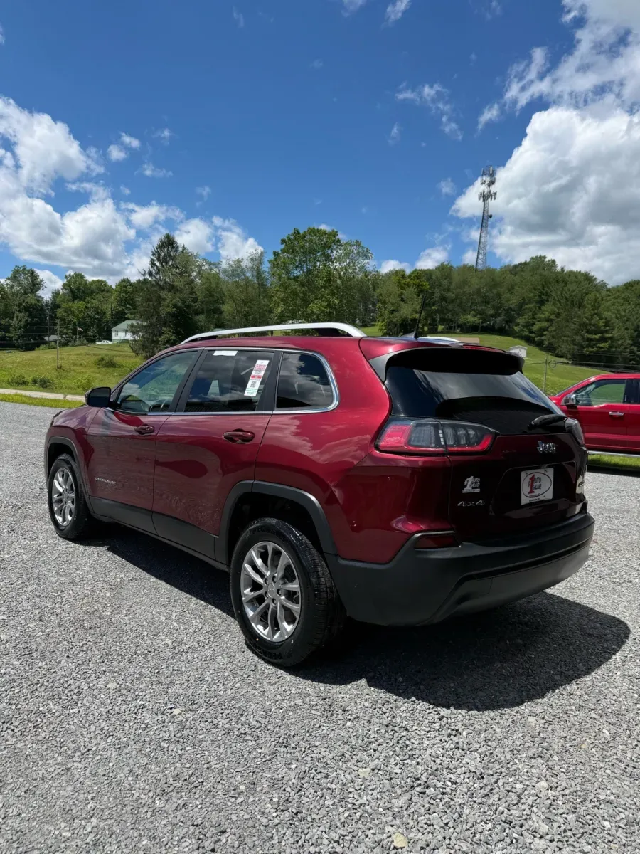 Another view of 2019 Jeep Cherokee Latitude Plus 4x4 for sale in Buckhannon, WV at Number One Auto Sales