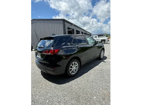 More photos of 2023 Chevrolet Equinox LS at Number One Auto Sales, WV