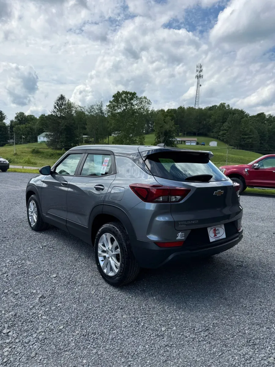 More photos of 2021 Chevrolet Trailblazer LS AWD at Number One Auto Sales, WV