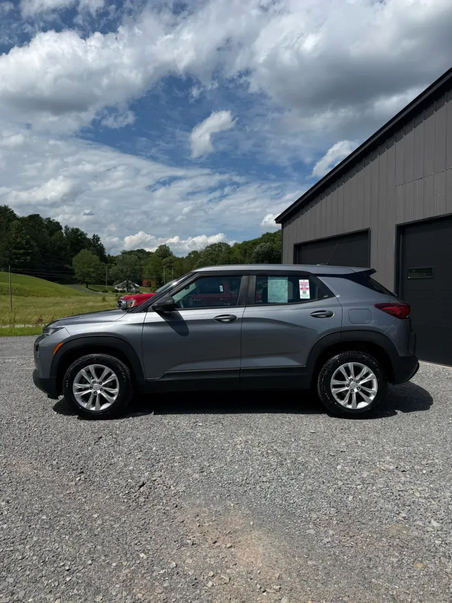 More photos of 2021 Chevrolet Trailblazer LS AWD at Number One Auto Sales, WV