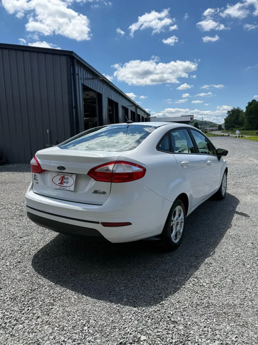 More photos of 2016 Ford Fiesta SE at Number One Auto Sales, WV