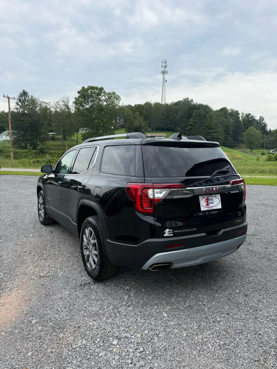 Another view of 2020 GMC Acadia AWD SLT for sale in Buckhannon, WV at Number One Auto Sales