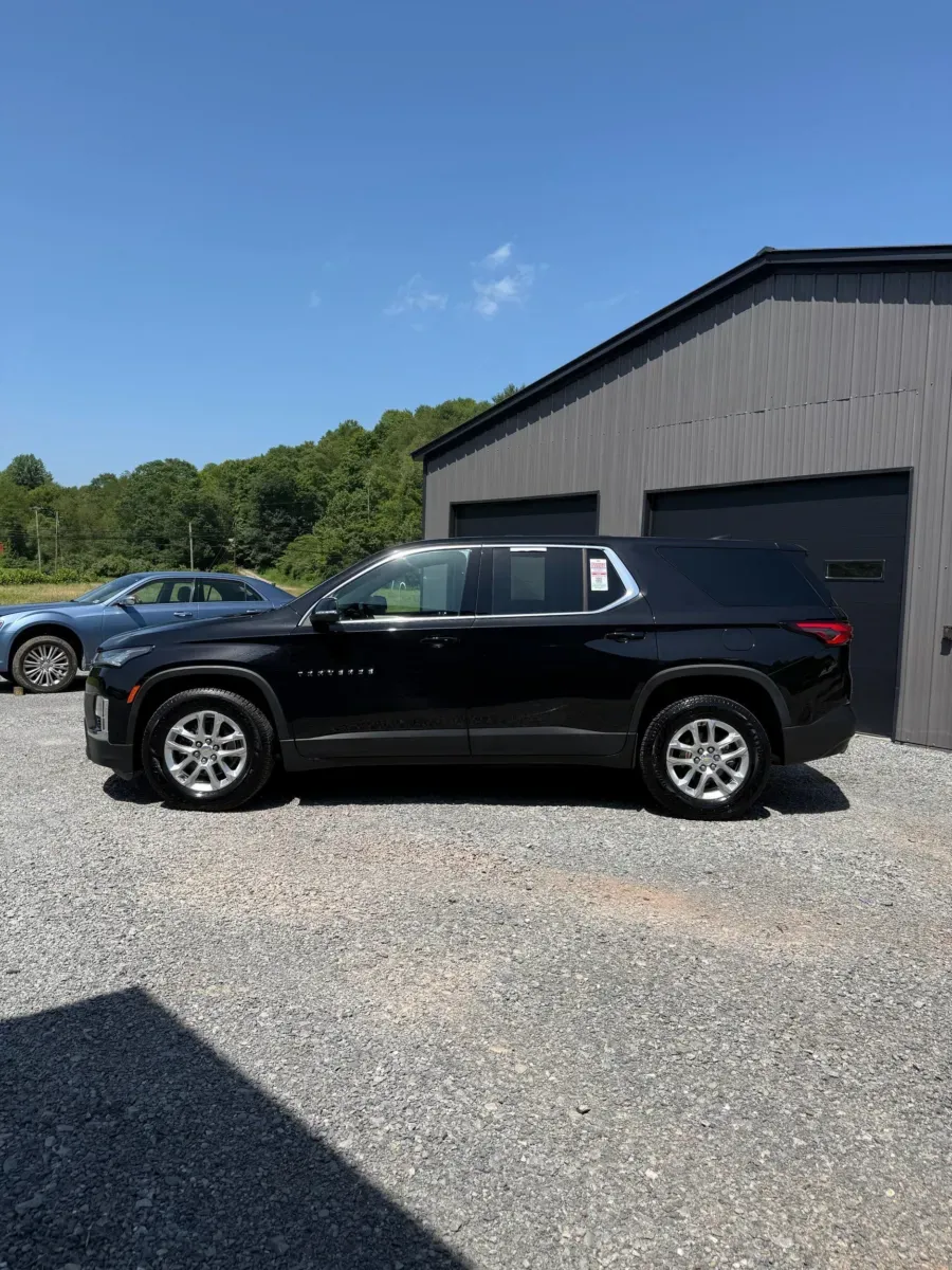 More photos of 2022 Chevrolet Traverse LS AWD at Number One Auto Sales, WV
