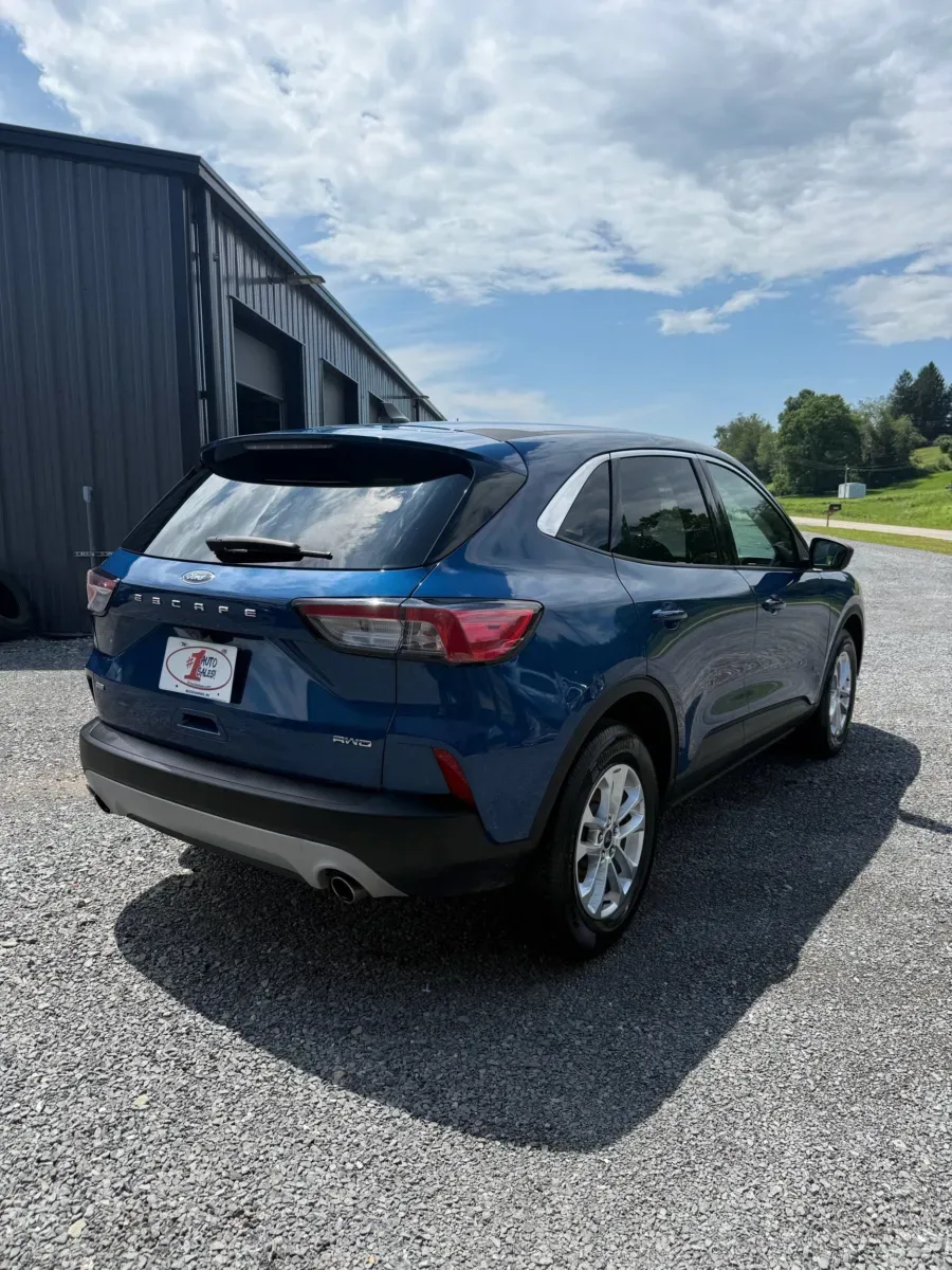 More photos of 2022 Ford Escape SE AWD at Number One Auto Sales, WV