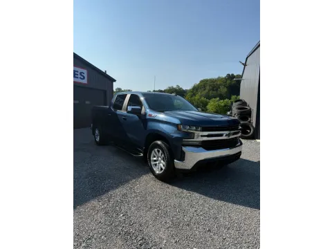 Photos of 2019 Chevrolet Silverado 1500 LT Crew Cab Z71 for sale in Buckhannon, WV at Number One Auto Sales