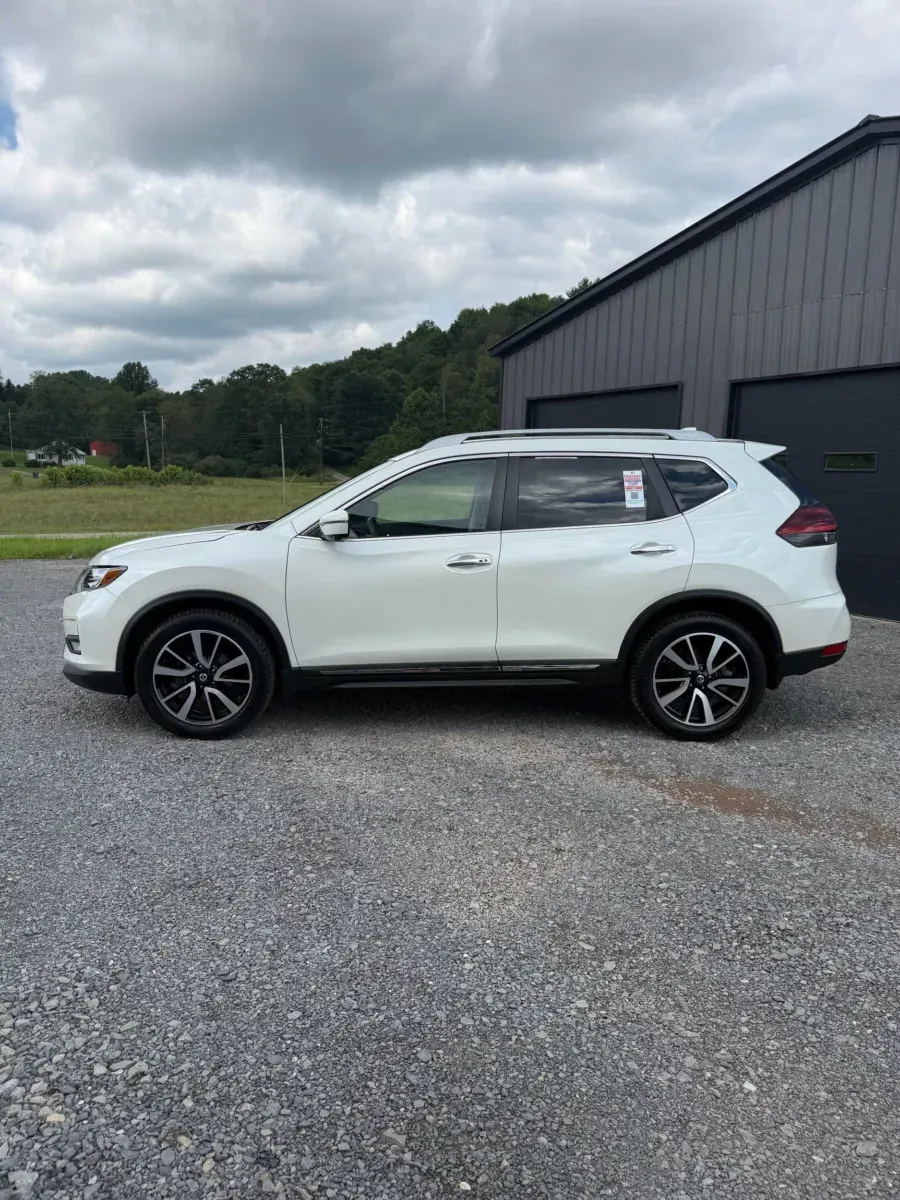More photos of 2020 Nissan Rogue SL Intelligent AWD at Number One Auto Sales, WV