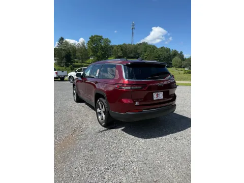 More photos of 2021 Jeep Grand Cherokee L Limited 4x4 at Number One Auto Sales, WV