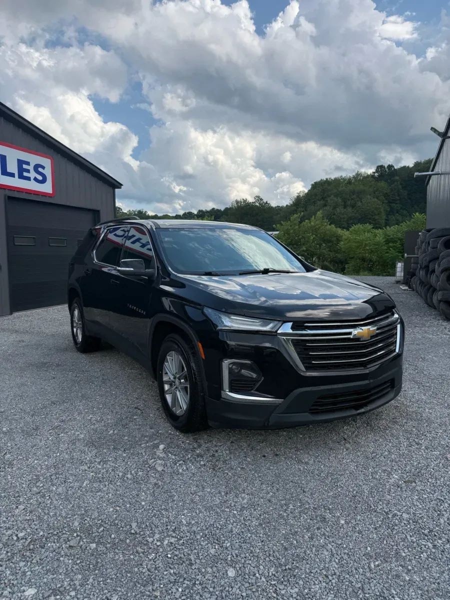 Photos of 2022 Chevrolet Traverse AWD LT for sale in Buckhannon, WV at Number One Auto Sales