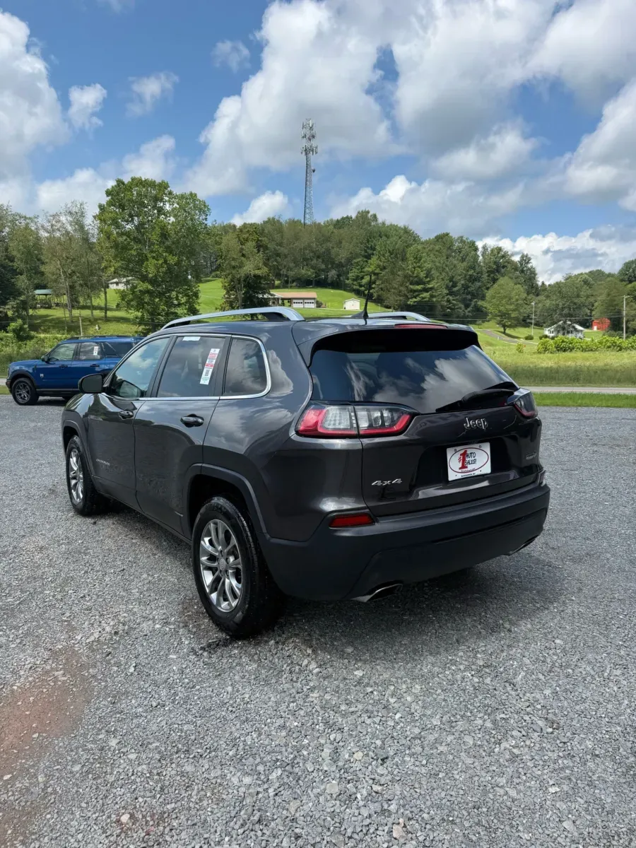 Another view of 2019 Jeep Cherokee Latitude Plus 4x4 for sale in Buckhannon, WV at Number One Auto Sales