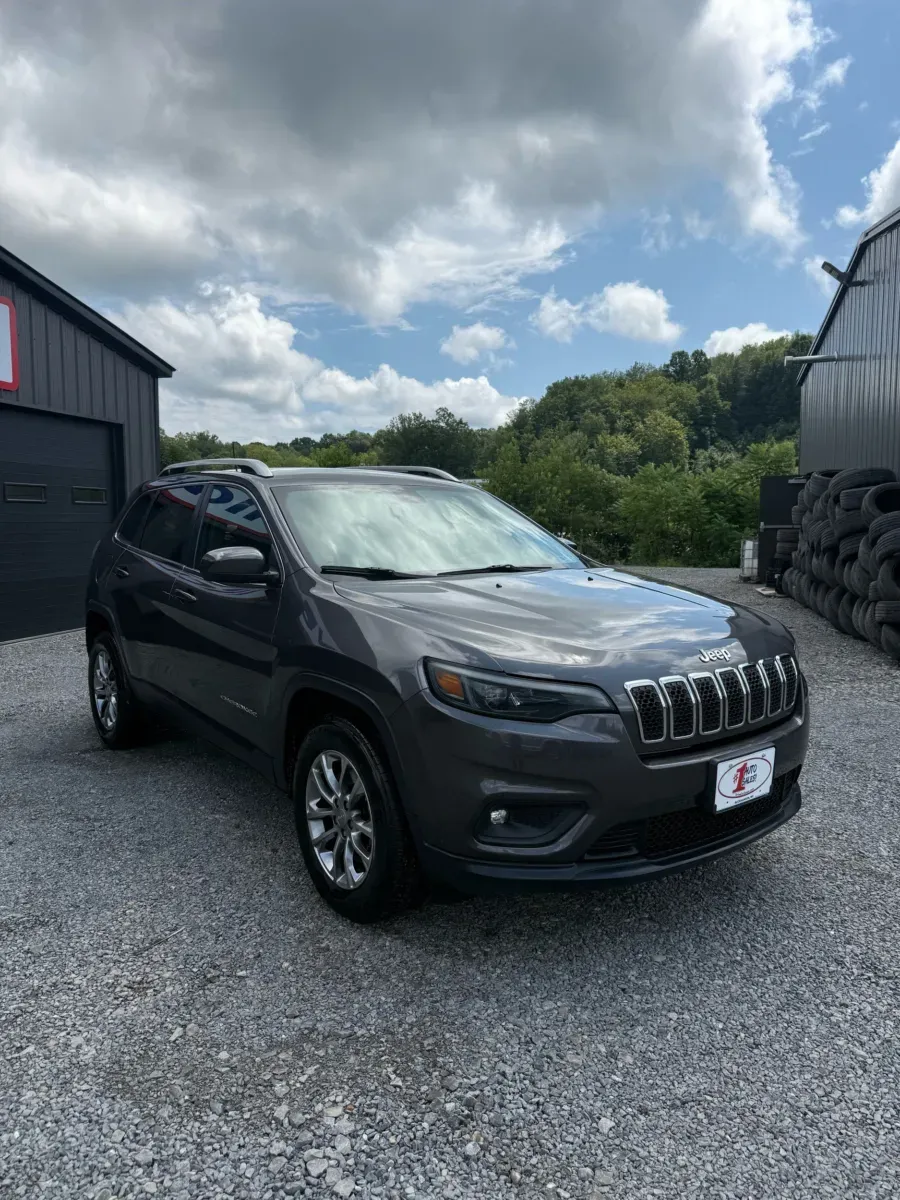 Photos of 2019 Jeep Cherokee Latitude Plus 4x4 for sale in Buckhannon, WV at Number One Auto Sales