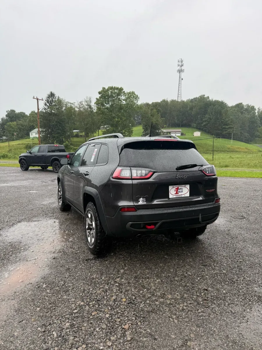 Another view of 2019 Jeep Cherokee Trailhawk 4x4 for sale in Buckhannon, WV at Number One Auto Sales