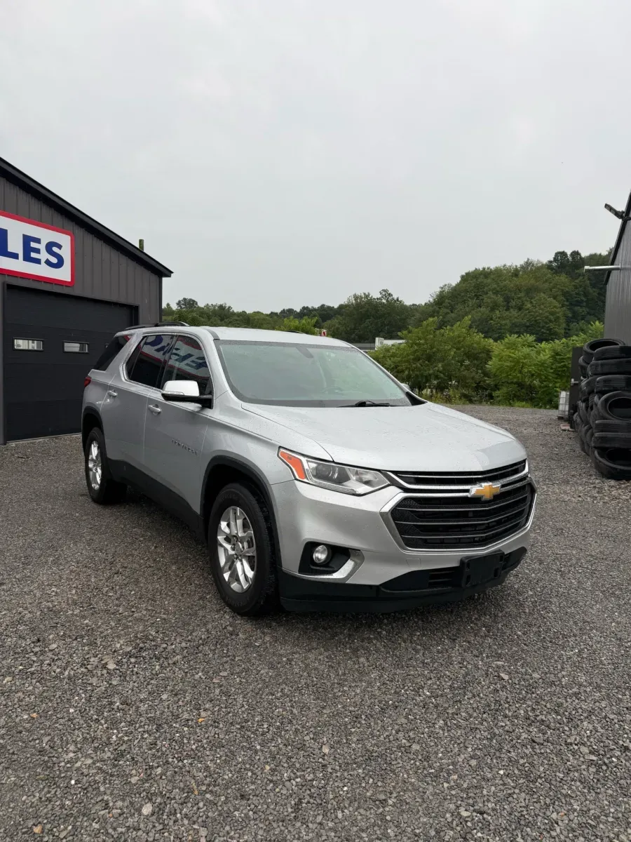 Photos of 2019 Chevrolet Traverse 3LT AWD for sale in Buckhannon, WV at Number One Auto Sales