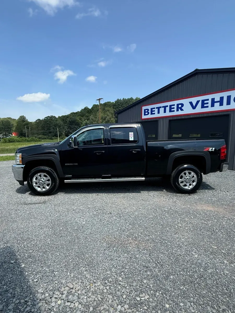 More photos of 2013 Chevrolet Silverado 2500 HD LTZ Crew Cab Z71 Diesel! at Number One Auto Sales, WV