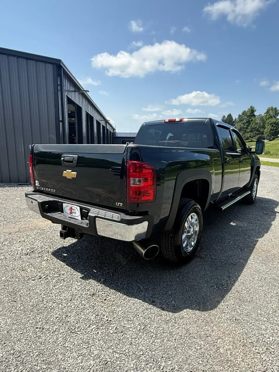 More photos of 2013 Chevrolet Silverado 2500 HD LTZ Crew Cab Z71 Diesel! at Number One Auto Sales, WV