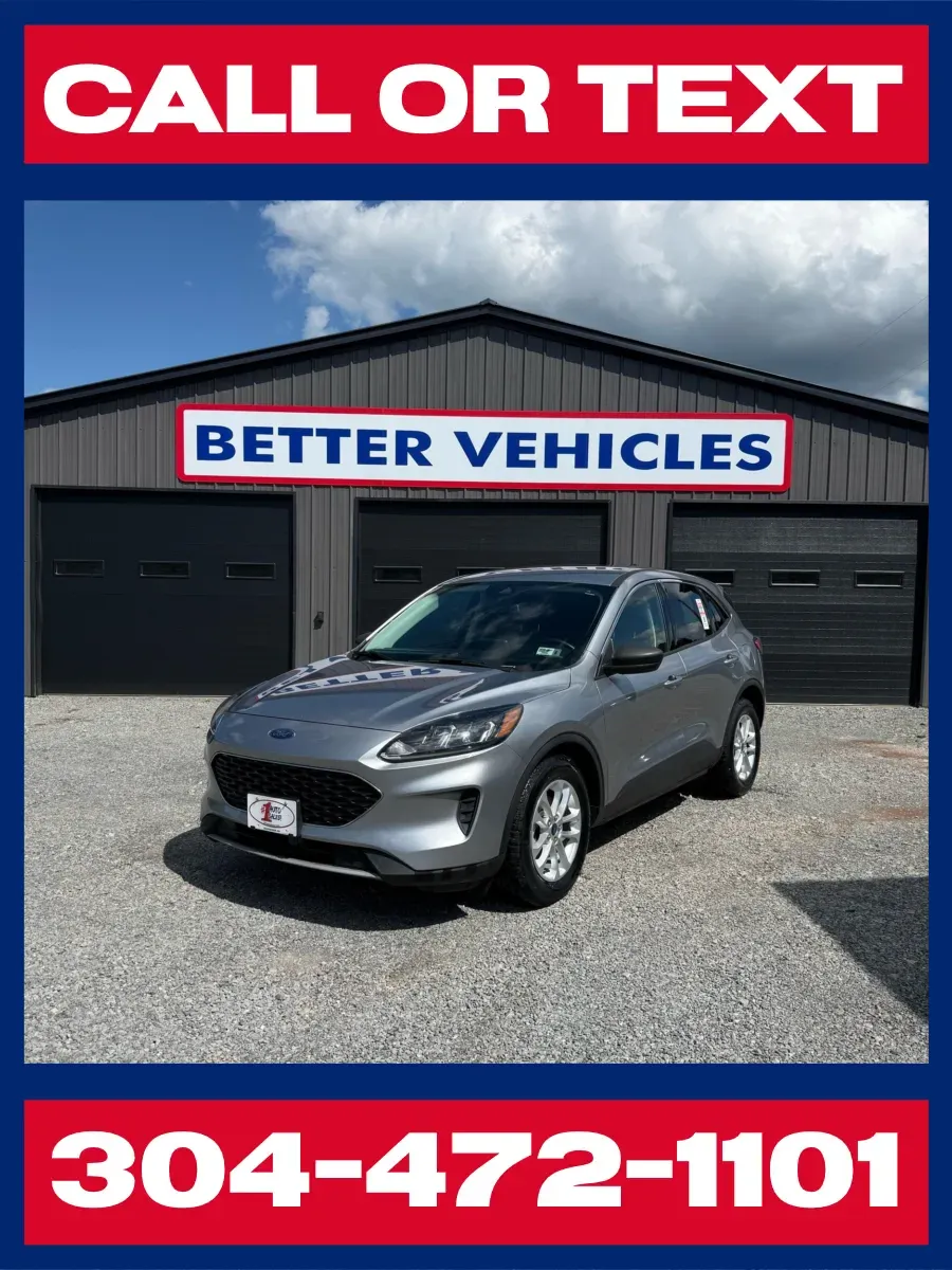 Silver 2022 Ford Escape SE for sale in Buckhannon, WV