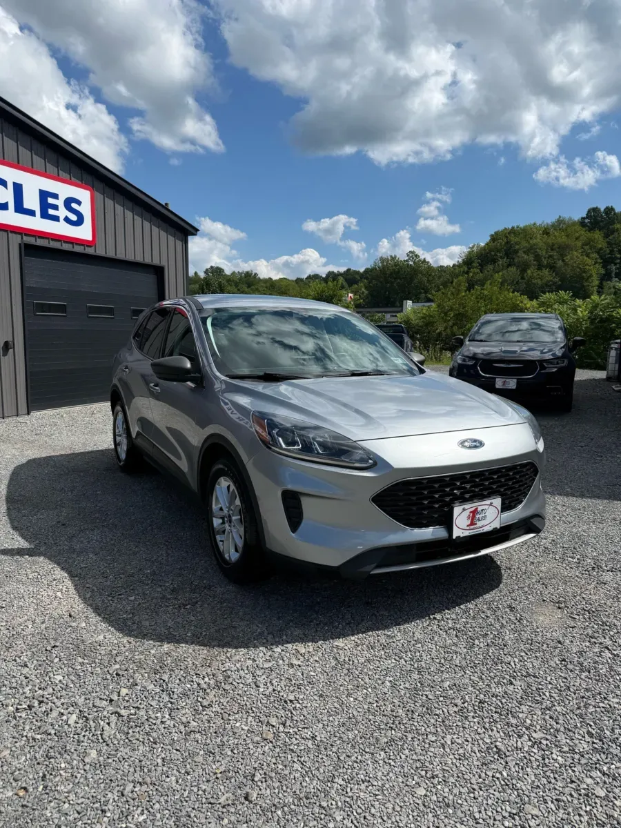 Photos of 2022 Ford Escape SE for sale in Buckhannon, WV at Number One Auto Sales