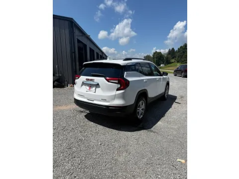 More photos of 2022 GMC Terrain AWD SLE at Number One Auto Sales, WV