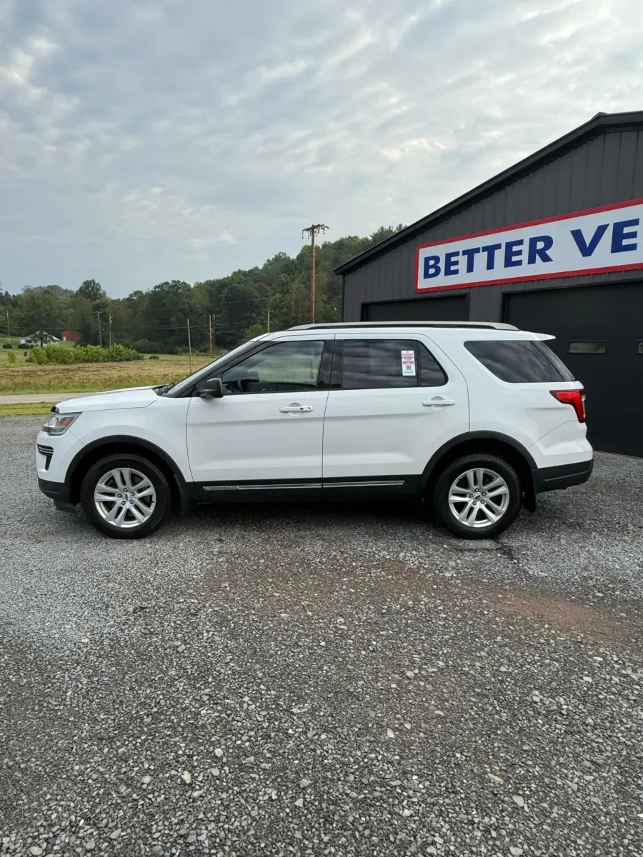 More photos of 2018 Ford Explorer XLT 4WD at Number One Auto Sales, WV