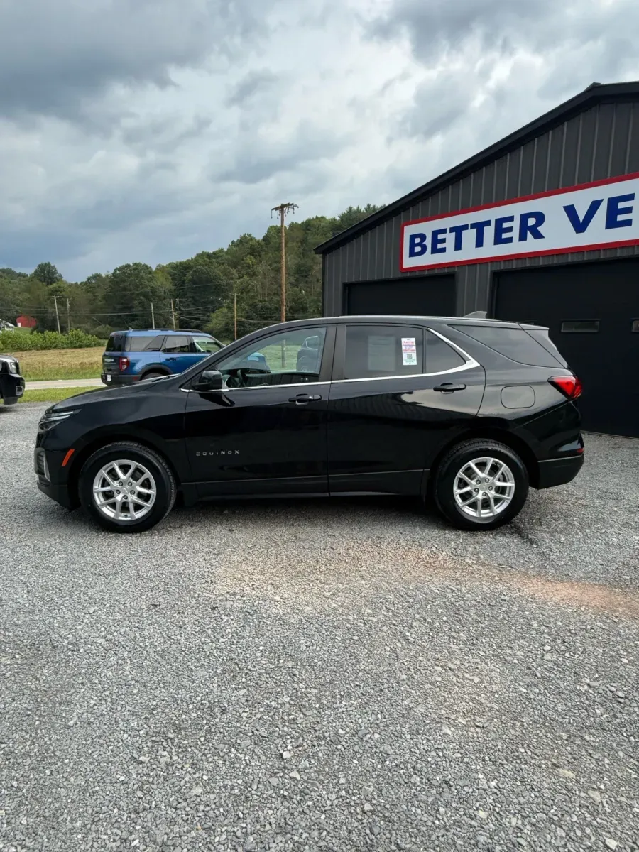 More photos of 2022 Chevrolet Equinox LT at Number One Auto Sales, WV
