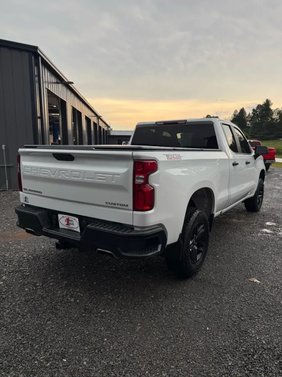 More photos of 2019 Chevrolet Silverado 1500 Custom Trail Boss 4WD at Number One Auto Sales, WV