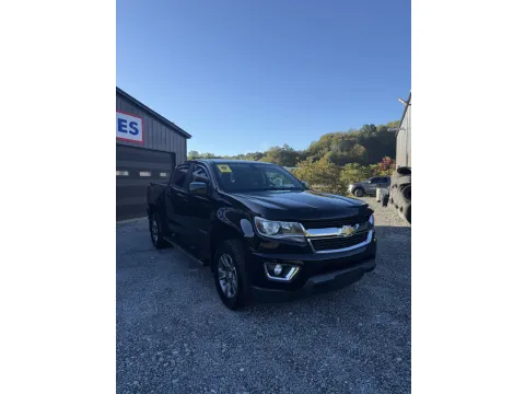 Another view of 2015 Chevrolet Colorado Crew Cab Z71 4WD for sale in Buckhannon, WV at Number One Auto Sales