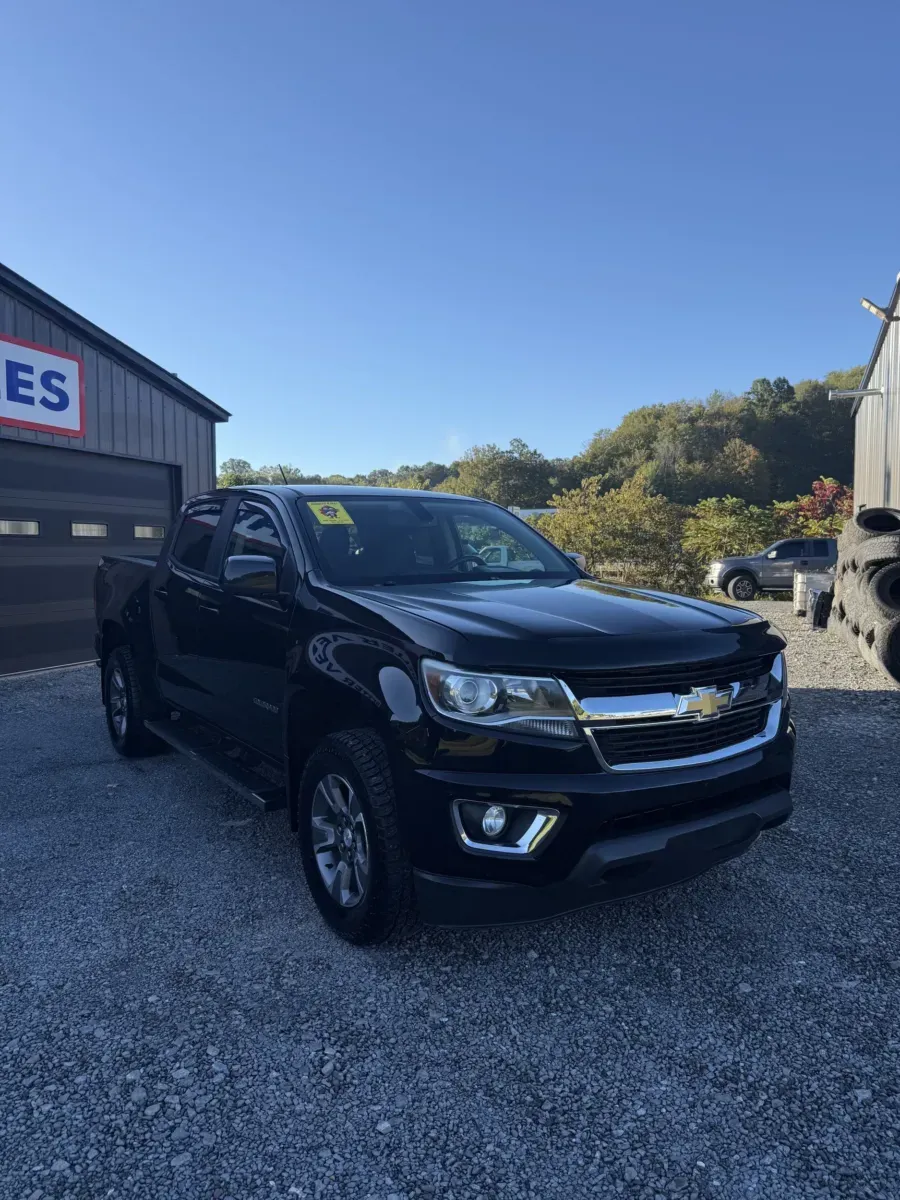 Another view of 2015 Chevrolet Colorado Crew Cab Z71 4WD for sale in Buckhannon, WV at Number One Auto Sales