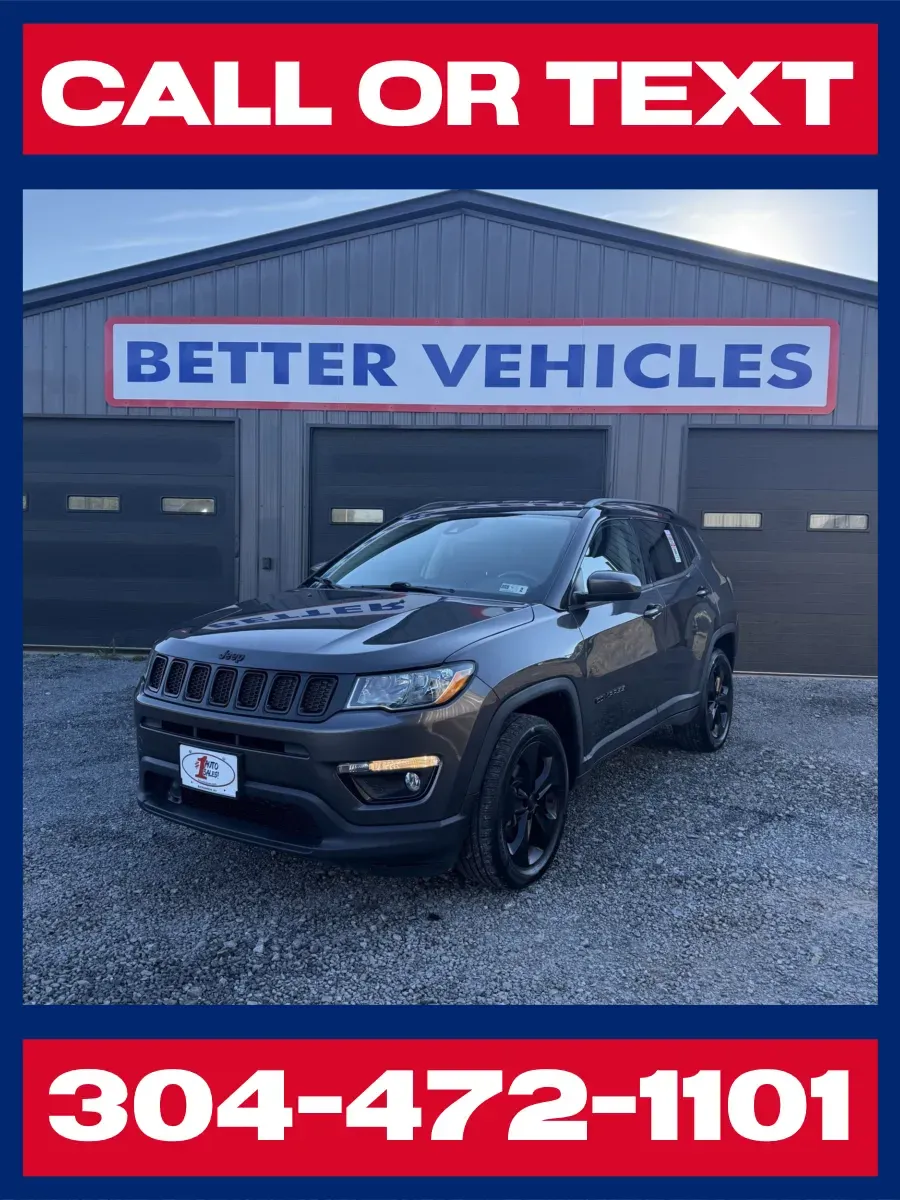 Gray 2019 Jeep Compass Altitude 4x4 for sale in Buckhannon, WV