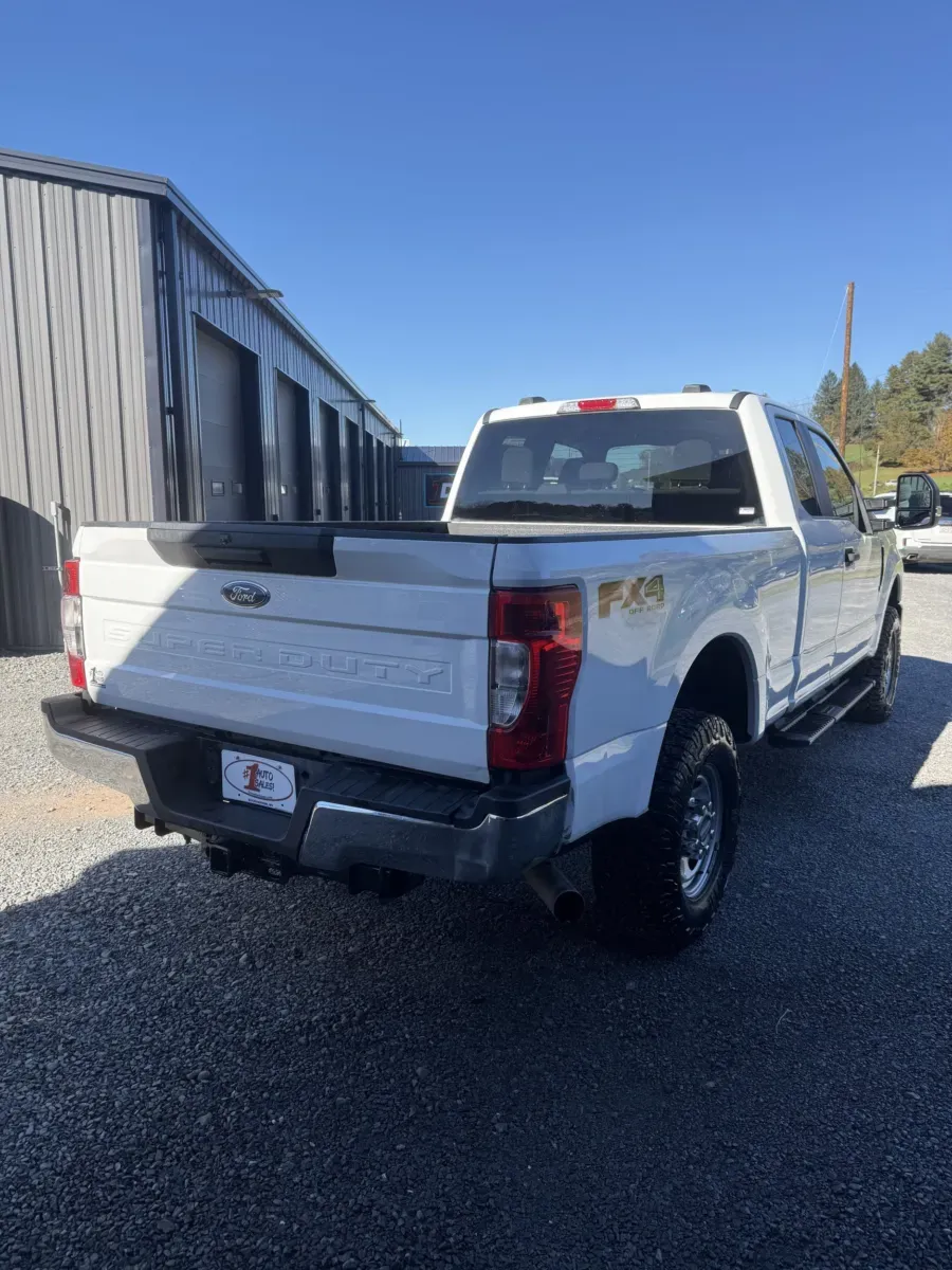 More photos of 2022 Ford F-250 XLT SuperCab 4x4 at Number One Auto Sales, WV
