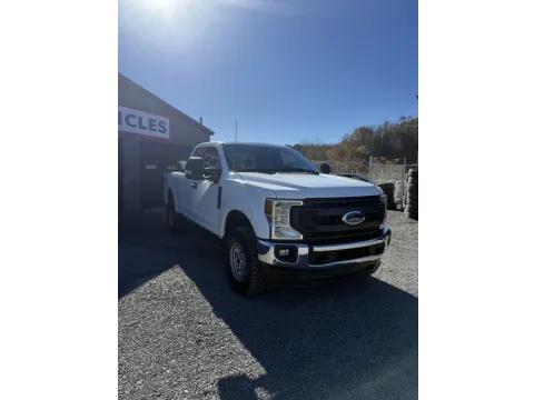 Photos of 2022 Ford F-250 XLT SuperCab 4x4 for sale in Buckhannon, WV at Number One Auto Sales
