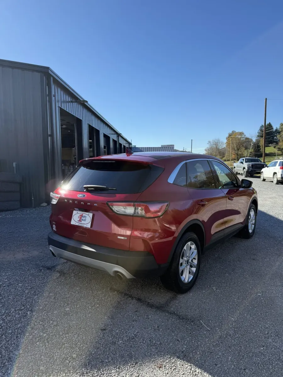 More photos of 2020 Ford Escape SE AWD at Number One Auto Sales, WV