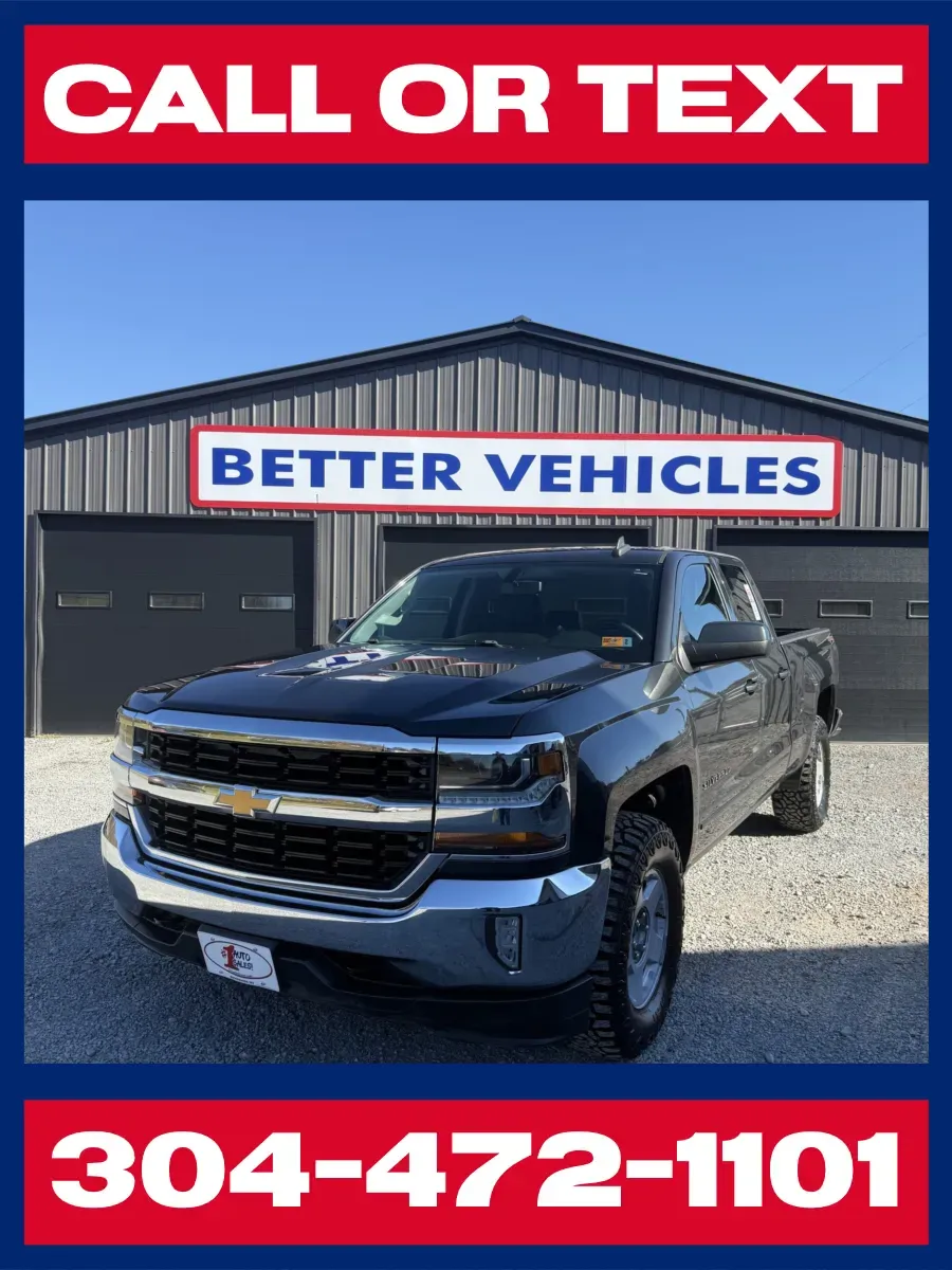 Gray 2017 Chevrolet Silverado 1500 LT Extended Cab 4x4 for sale in Buckhannon, WV