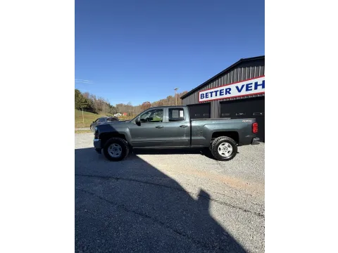 More photos of 2017 Chevrolet Silverado 1500 LT Extended Cab 4x4 at Number One Auto Sales, WV