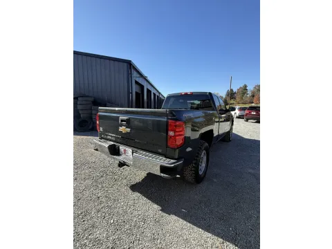 More photos of 2017 Chevrolet Silverado 1500 LT Extended Cab 4x4 at Number One Auto Sales, WV