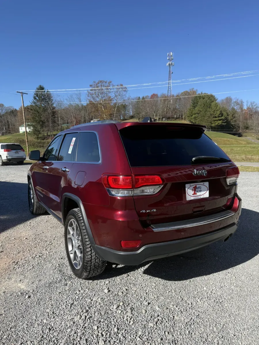Another view of 2021 Jeep Grand Cherokee Limited 4x4 for sale in Buckhannon, WV at Number One Auto Sales