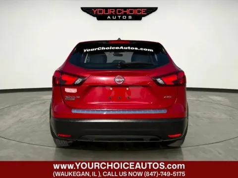 More photos of 2017 Nissan Rogue Sport S at Your Choice Autos - Waukegan, IL