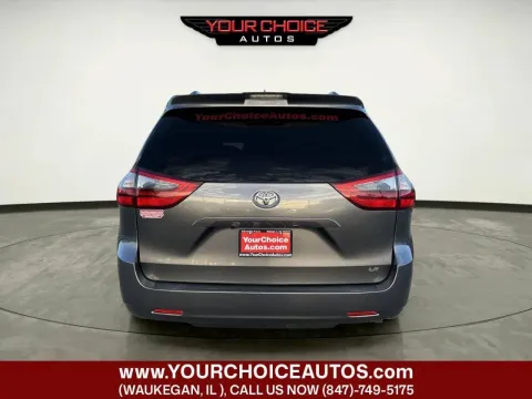 More photos of 2020 Toyota Sienna LE 8 Passenger 4dr Mini Van at Your Choice Autos - Waukegan, IL