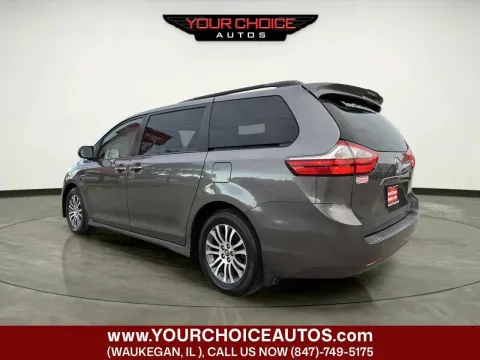 Another view of 2018 Toyota Sienna XLE 8 Passenger 4dr Mini Van for sale in Waukegan, IL at Your Choice Autos - Waukegan