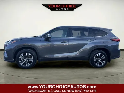 Photos of 2021 Toyota Highlander XLE for sale in Waukegan, IL at Your Choice Autos - Waukegan