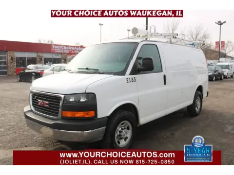 White 2017 GMC Savana Cargo Van 2500 3dr Cargo Van for sale in Waukegan, IL