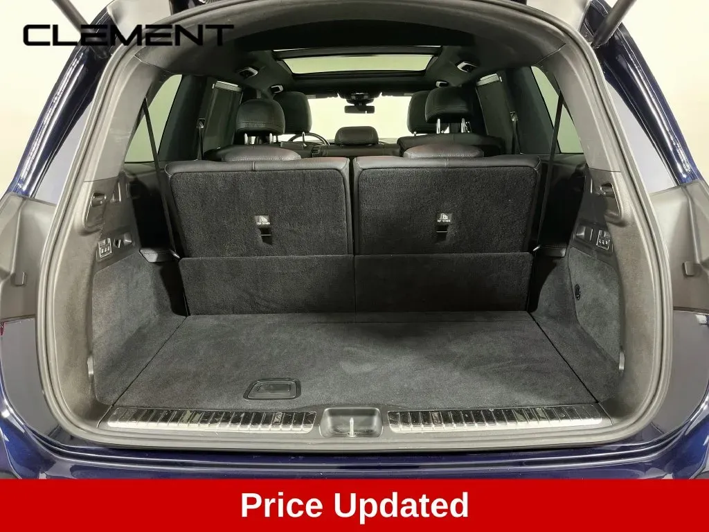 Mercedes-Benz GLS photo 10