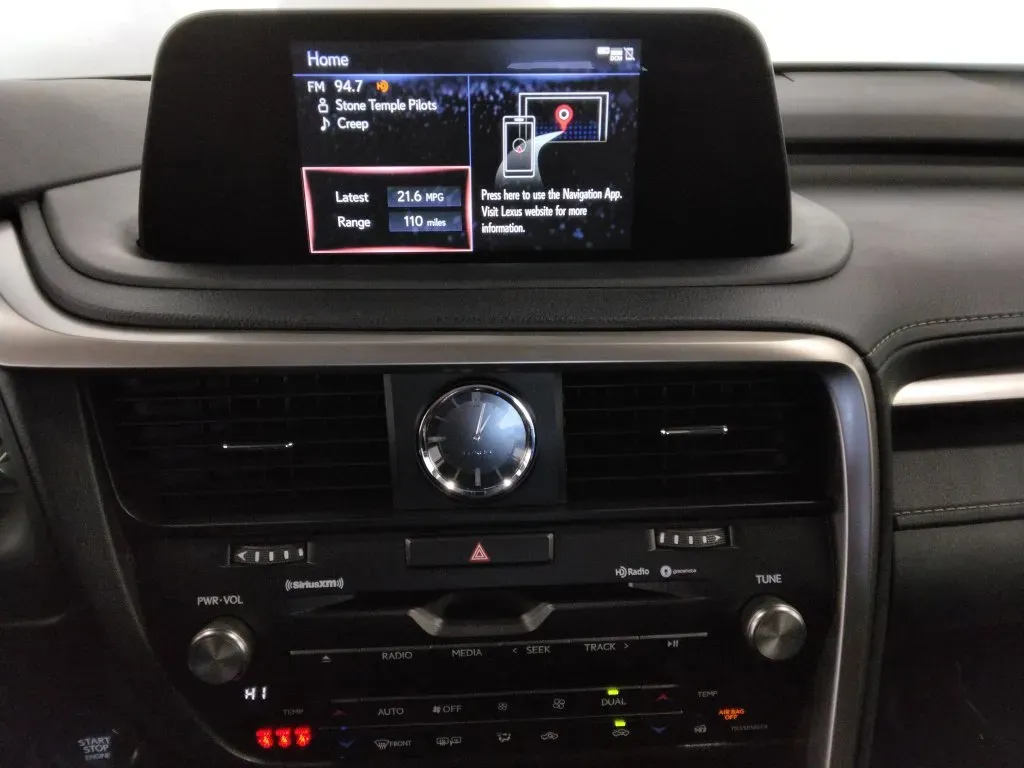 Lexus RX photo 21