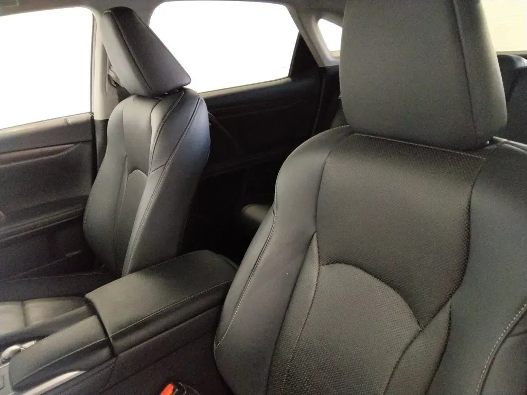 Lexus RX photo 33