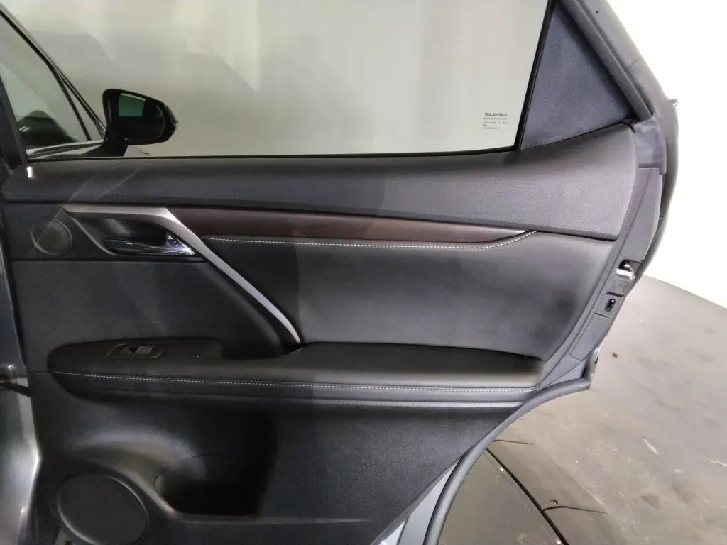 Lexus RX photo 37