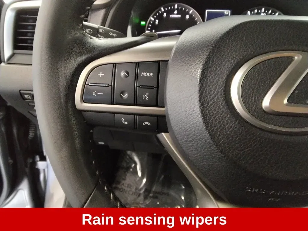 Lexus RX photo 12