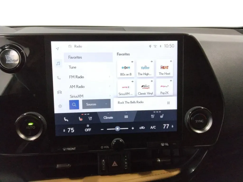Lexus NX photo 22