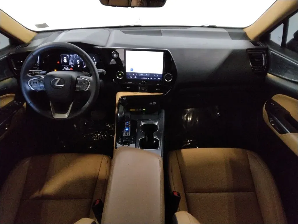 2023 Lexus NX 350 - Photo 41